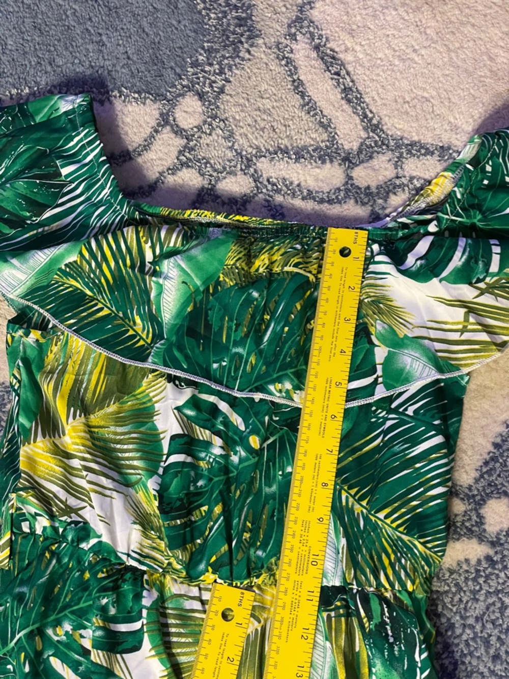 Tropical Green Off-Shoulder Maxi Dress Size: Small - Picture 14 of 17